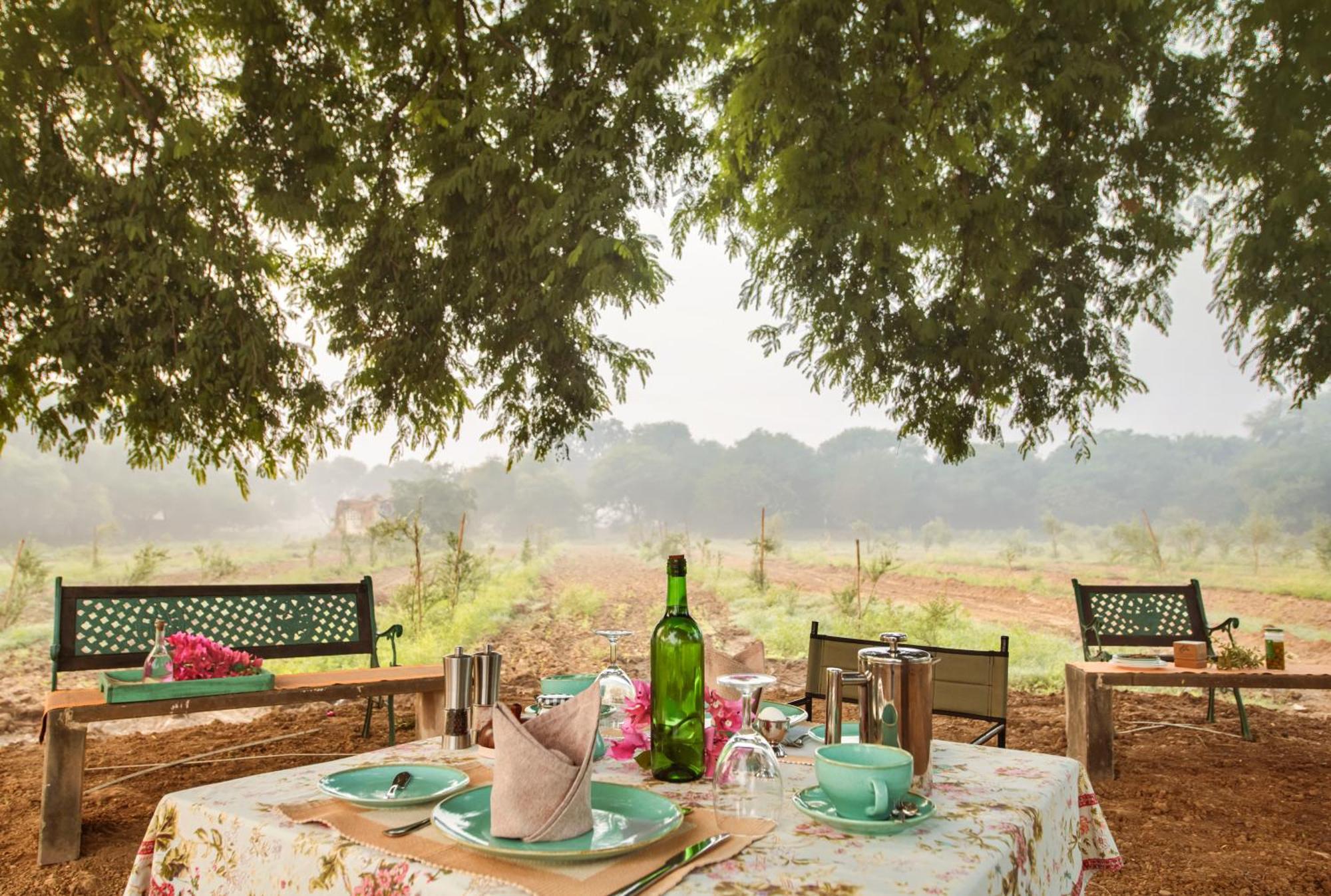 Mela Kothi - The Chambal Safari Lodge Bah Exterior photo